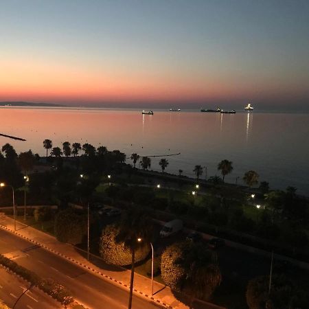 A City-Center Seaview Penthouse At Oceanic Apartment Limassol Bagian luar foto